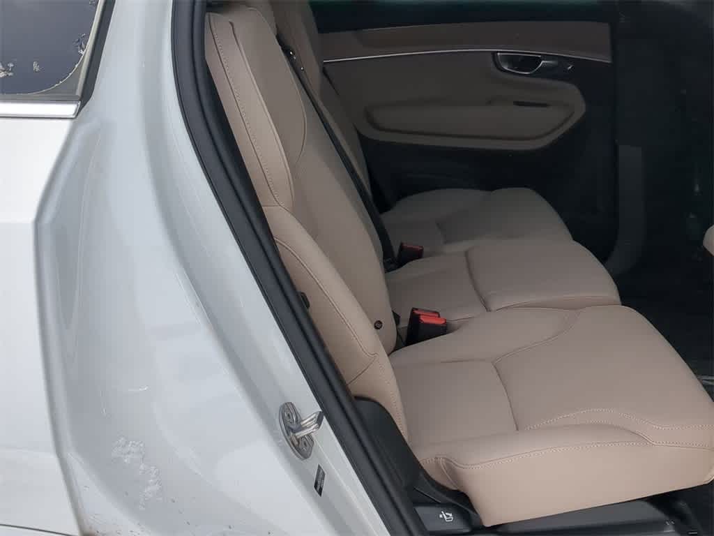 Thumbnail: 2026 Volvo XC90 - 19