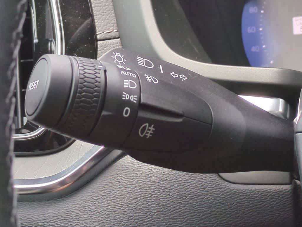 Thumbnail: 2026 Volvo S60 - 28