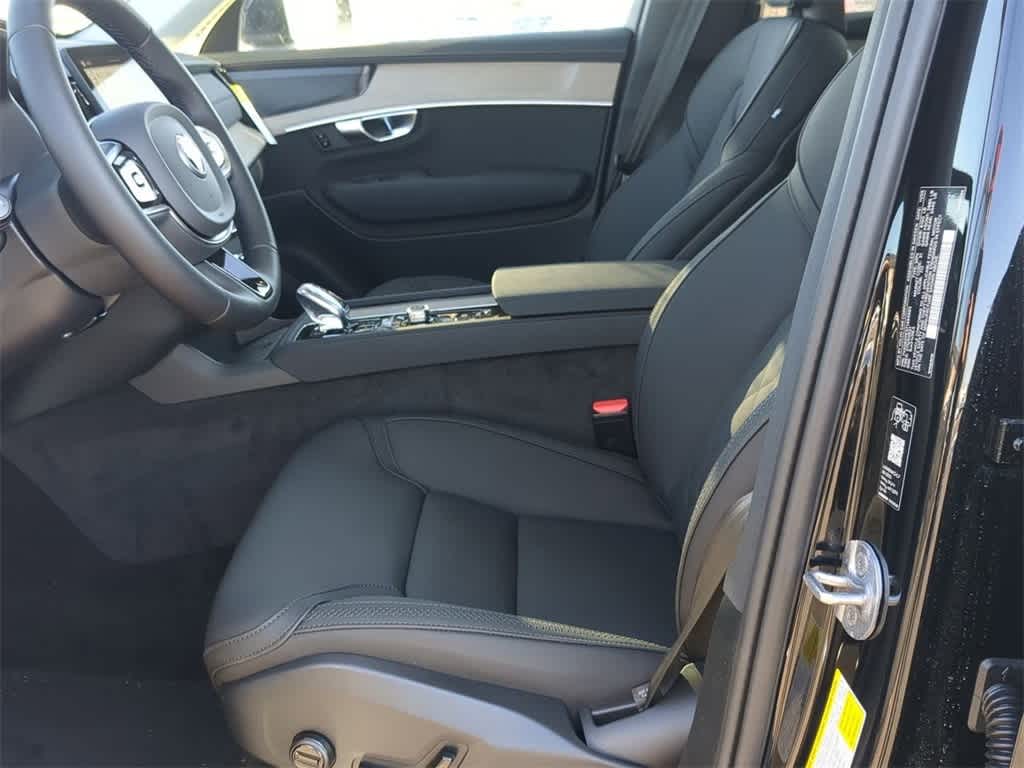 Thumbnail: 2026 Volvo XC90 - 15