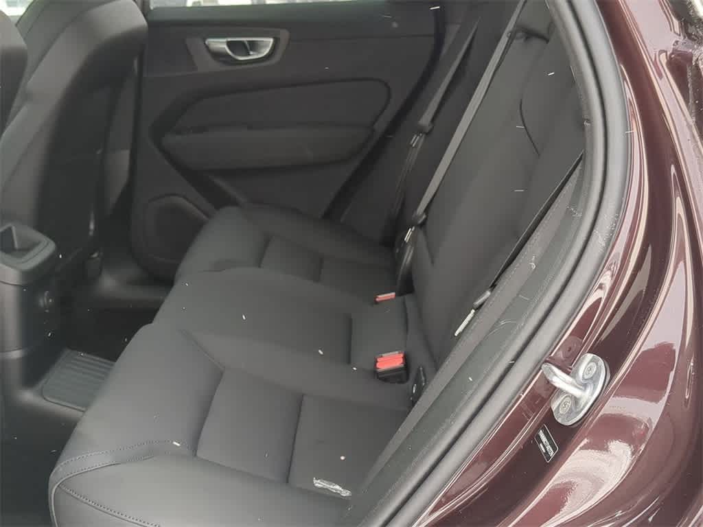 Thumbnail: 2026 Volvo XC60 - 18