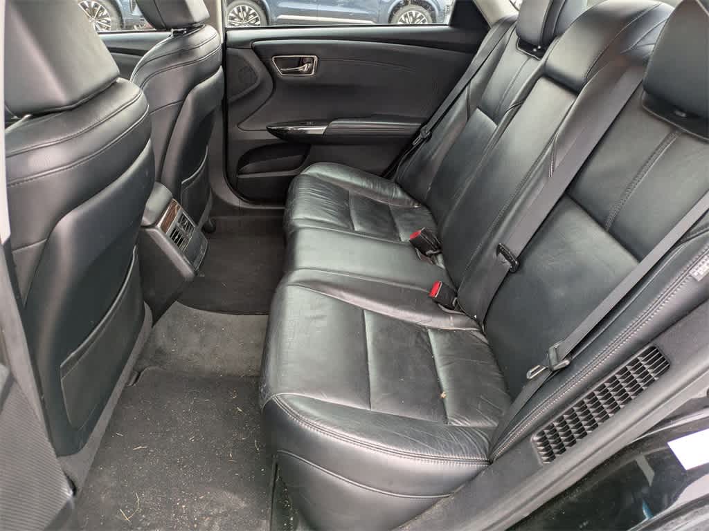 Thumbnail: 2013 Toyota Avalon - 19