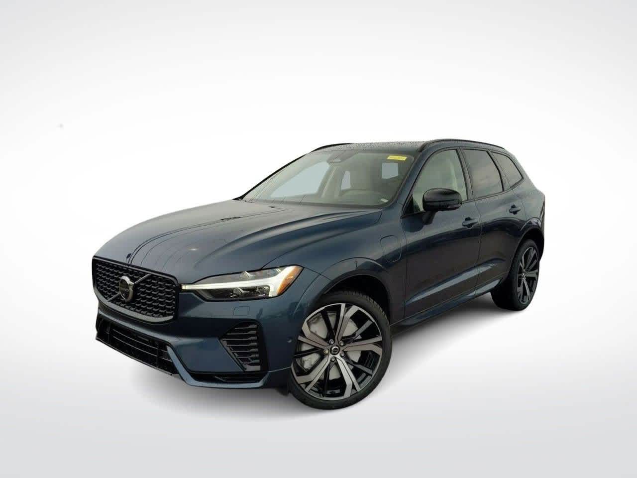 2025 Volvo XC60 Recharge Core -
                Troy, MI