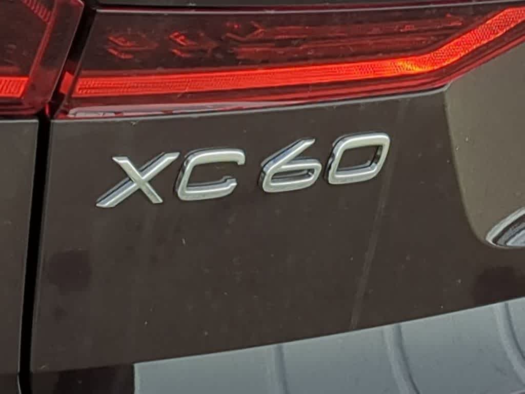 Thumbnail: 2026 Volvo XC60 - 12