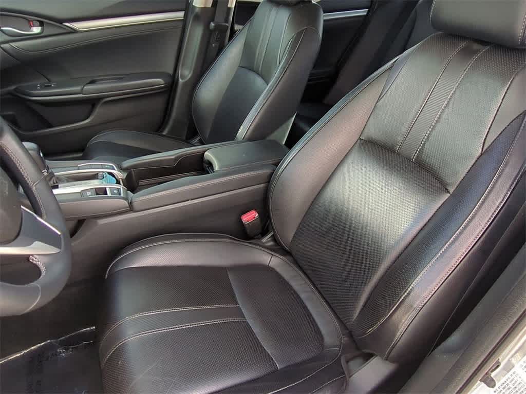 Thumbnail: 2016 Honda Civic - 15