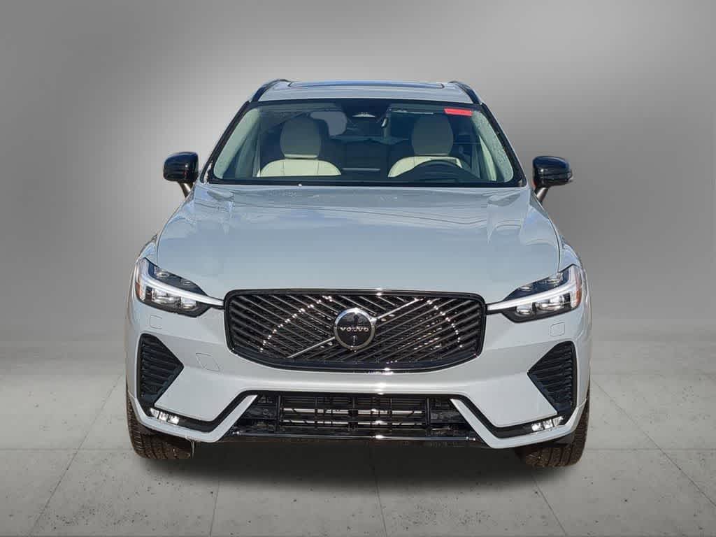 Thumbnail: 2026 Volvo XC60 - 9