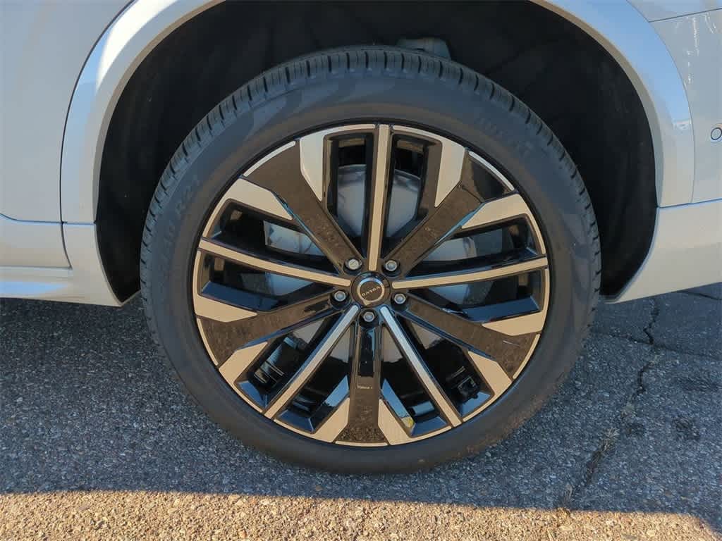 Thumbnail: 2026 Volvo XC90 - 6