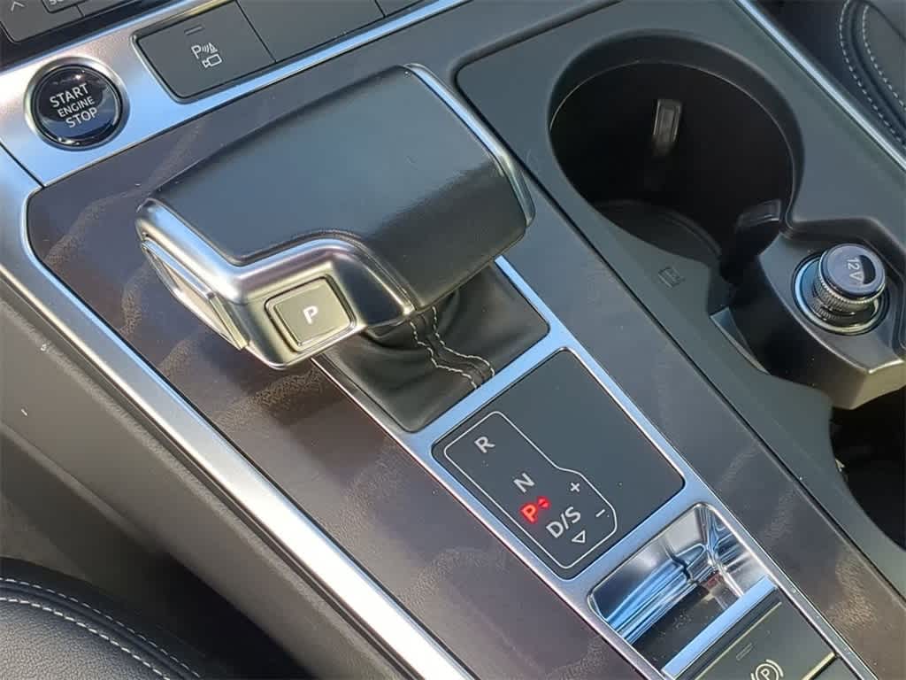 Thumbnail: 2021 Audi A6 - 21