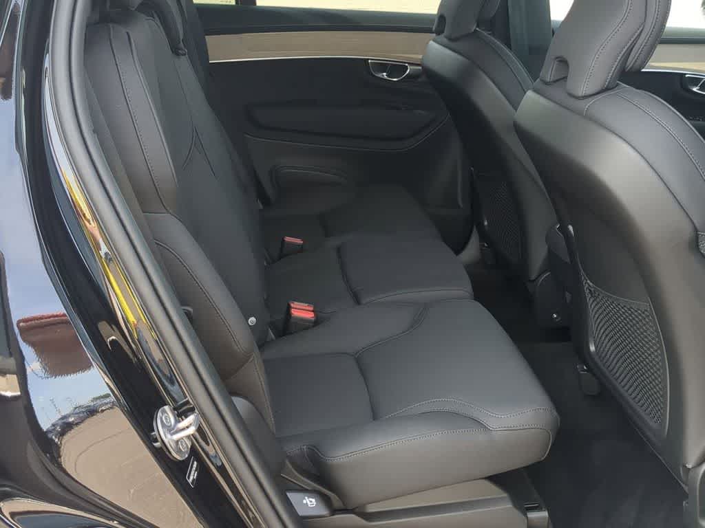 2026 Volvo XC90 Plus - Photo 19