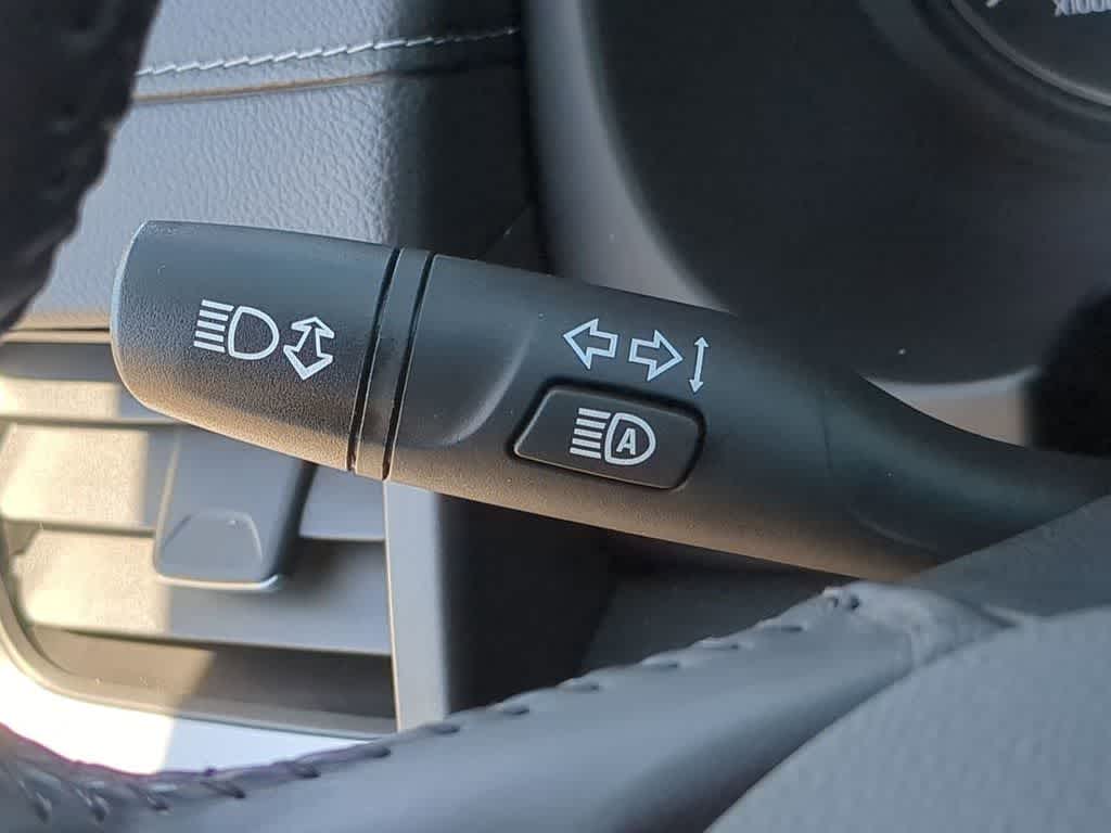 Thumbnail: 2022 GMC Terrain - 25