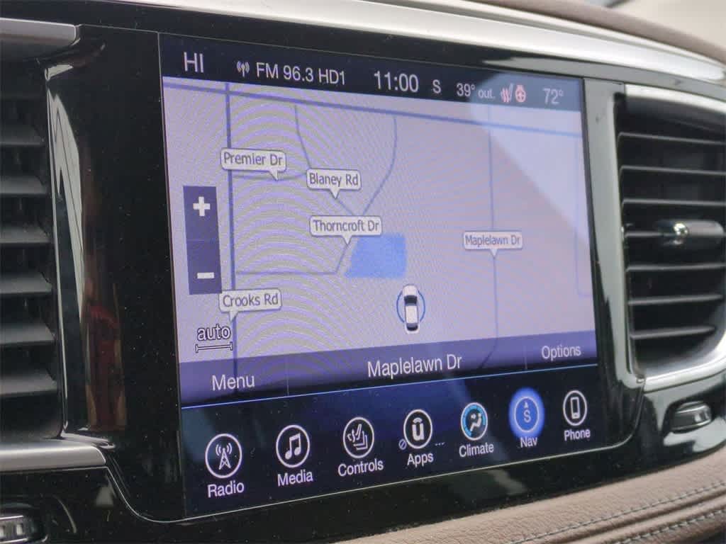 Thumbnail: 2017 Chrysler Pacifica - 28