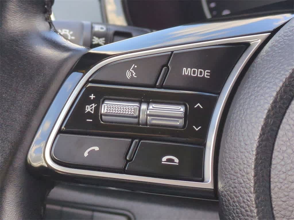 Thumbnail: 2022 Kia Seltos - 22