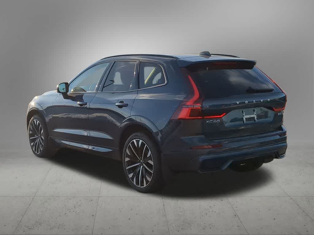 Thumbnail: 2026 Volvo XC60 - 4