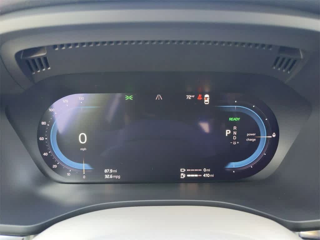 Thumbnail: 2025 Volvo XC60 - 25