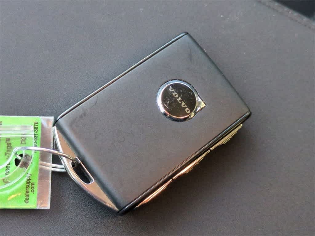 Thumbnail: 2025 Volvo XC90 - 26