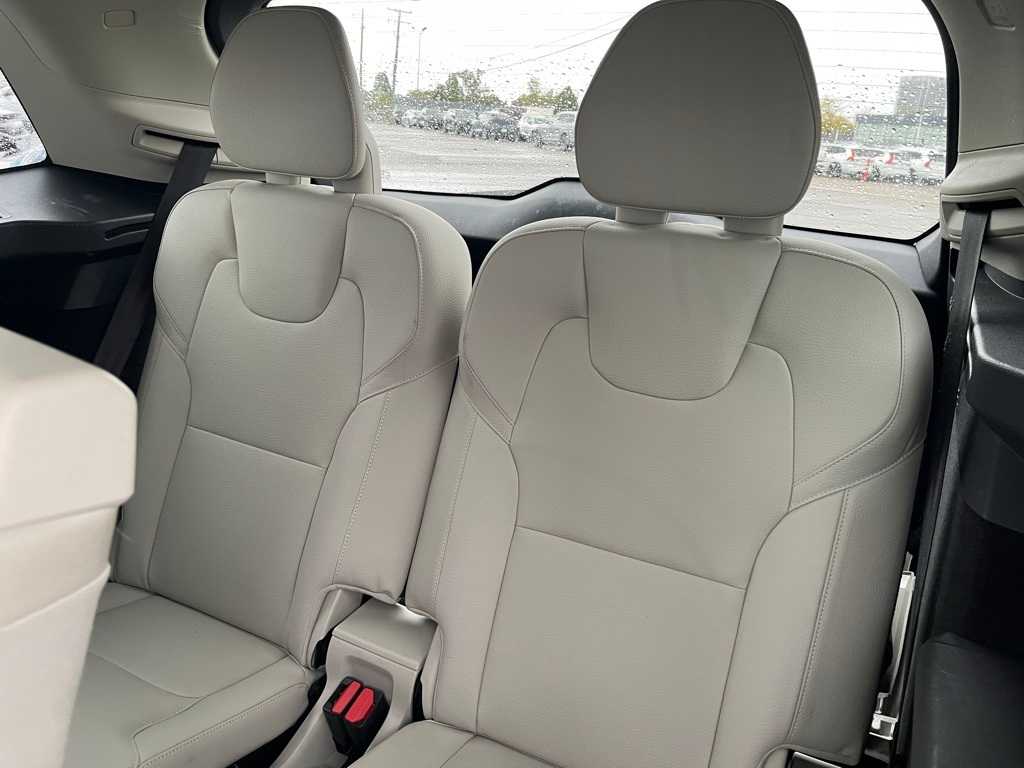 Thumbnail: 2016 Volvo XC90 - 14