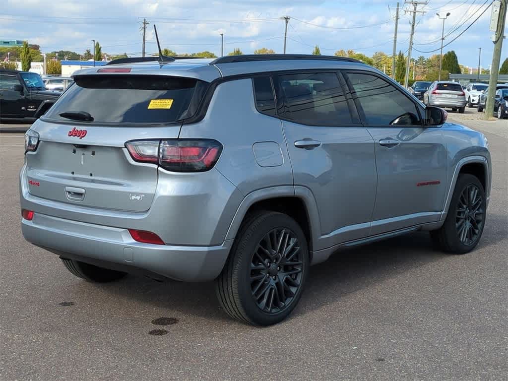 Thumbnail: 2023 Jeep Compass - 6