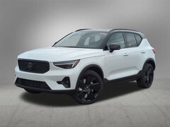 2026 Volvo XC40 B5 Ultra Black Edition SUV