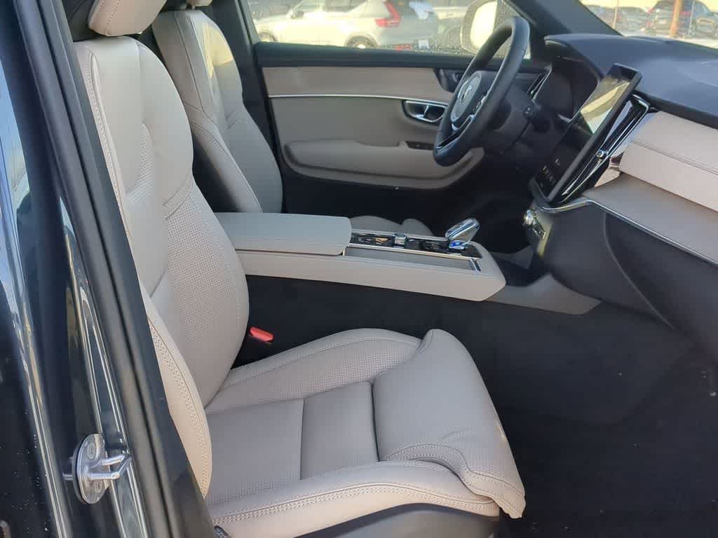 Thumbnail: 2026 Volvo XC90 - 20