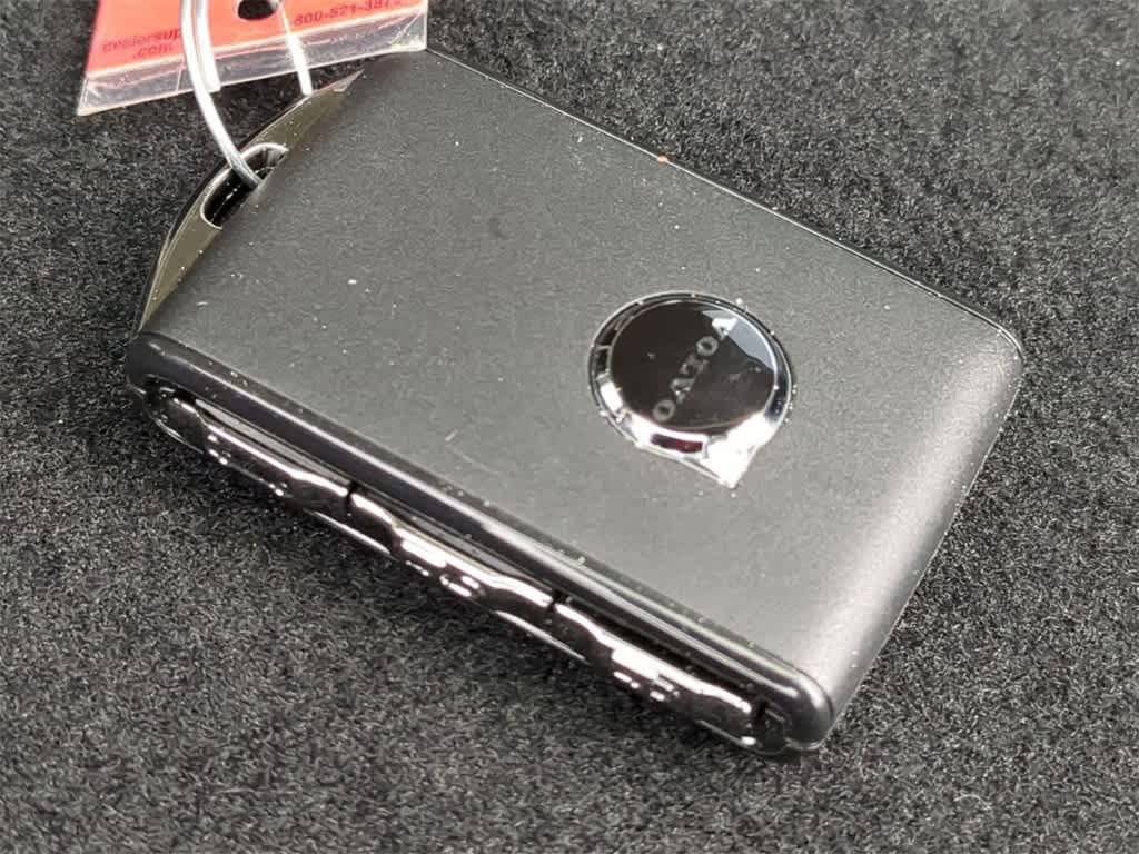 Thumbnail: 2026 Volvo XC90 - 37