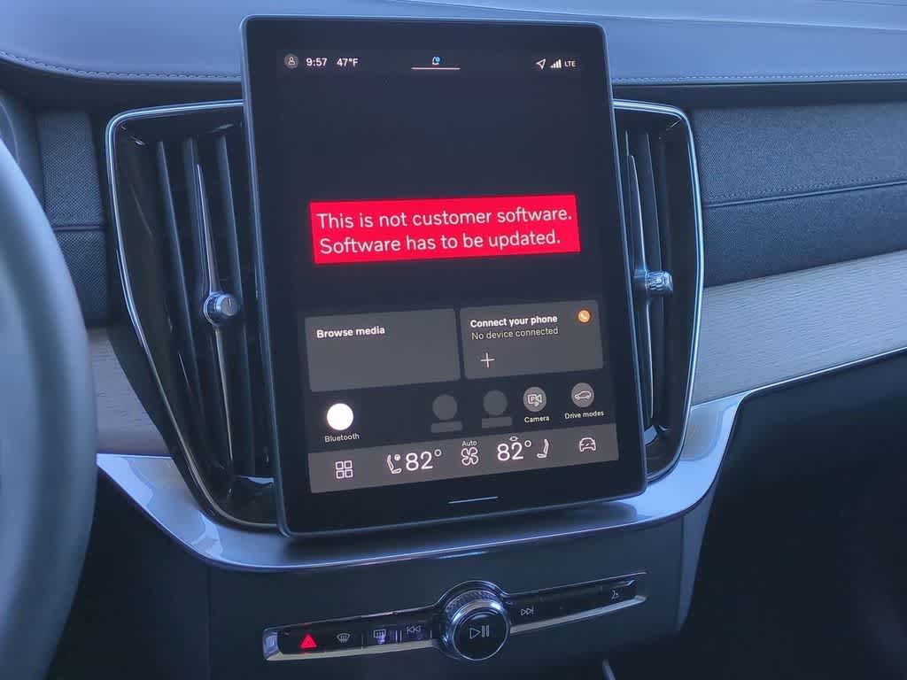 Thumbnail: 2026 Volvo XC90 - 27