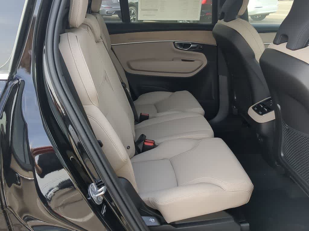 Thumbnail: 2026 Volvo XC90 - 19
