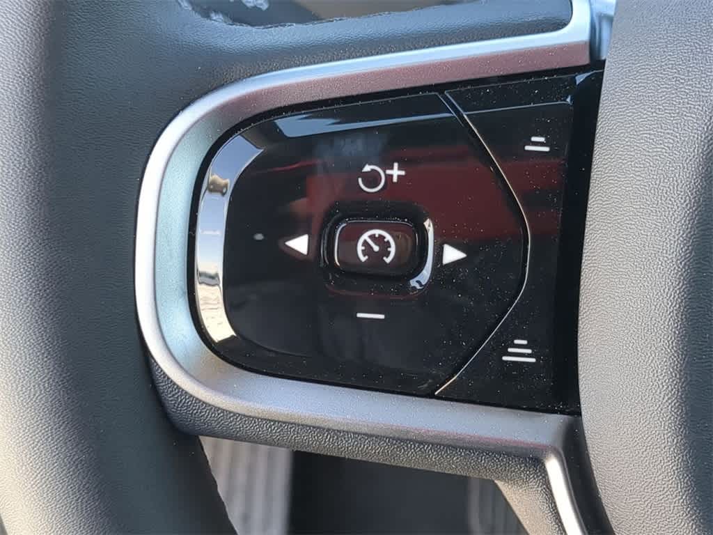 Thumbnail: 2026 Volvo XC90 - 24