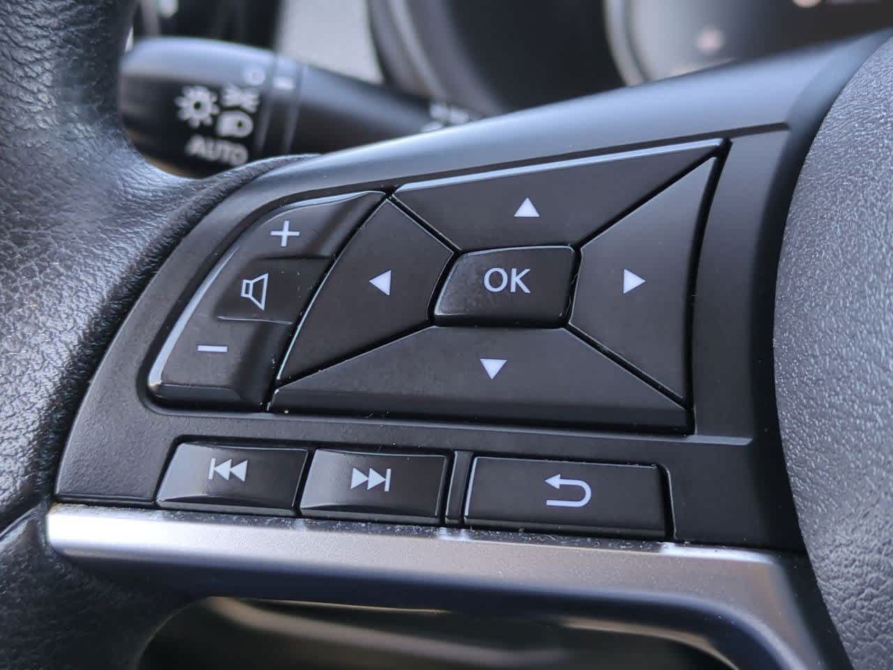 Thumbnail: 2019 Nissan Kicks - 21
