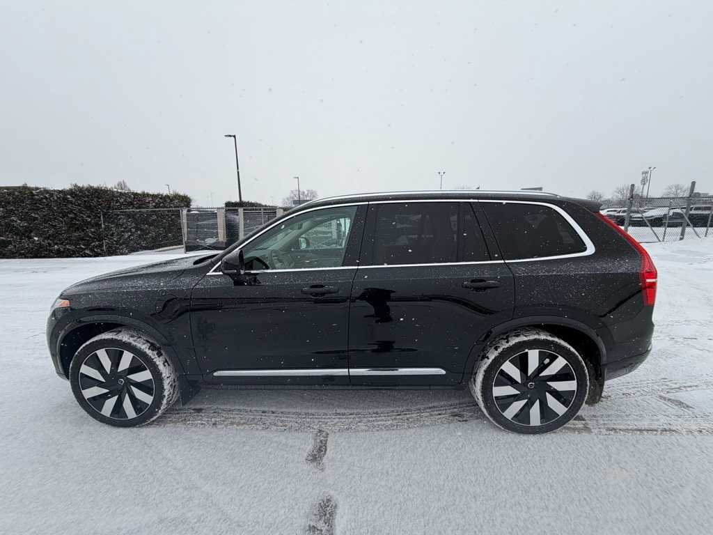 Thumbnail: 2025 Volvo XC90 - 8