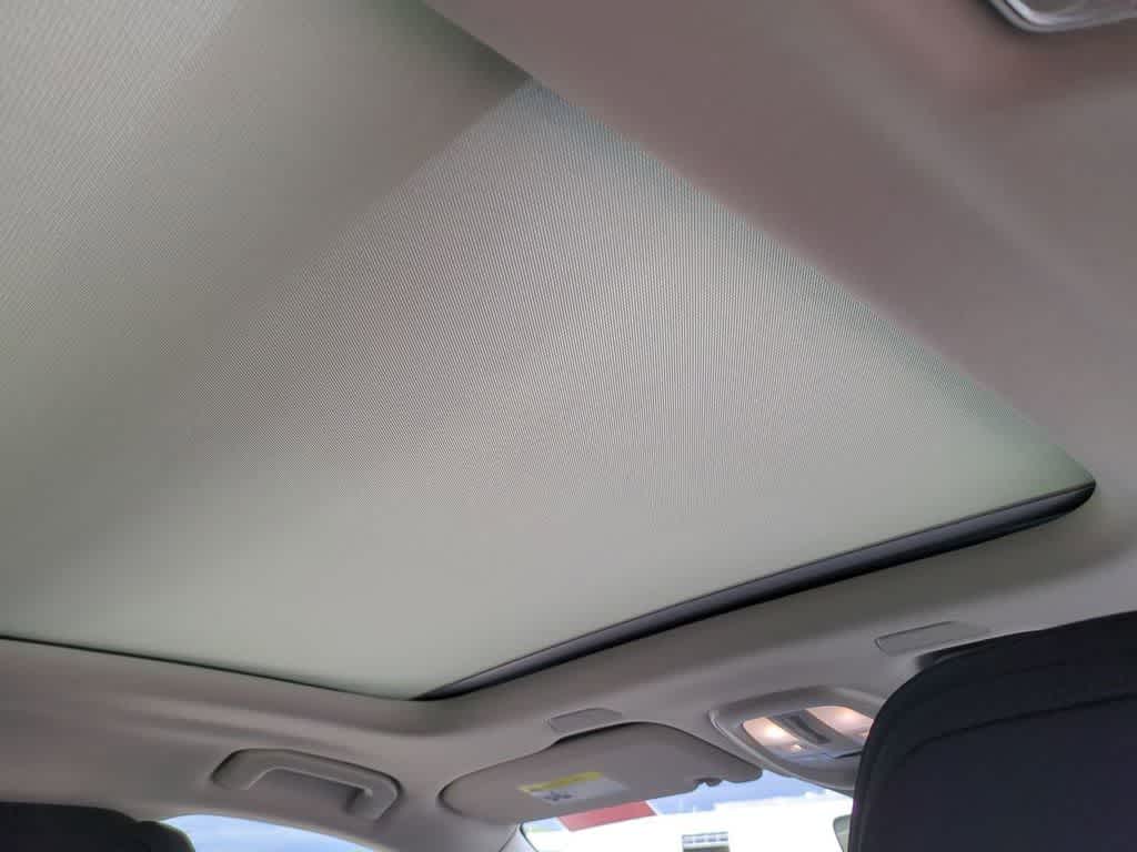 Thumbnail: 2026 Volvo XC60 - 21