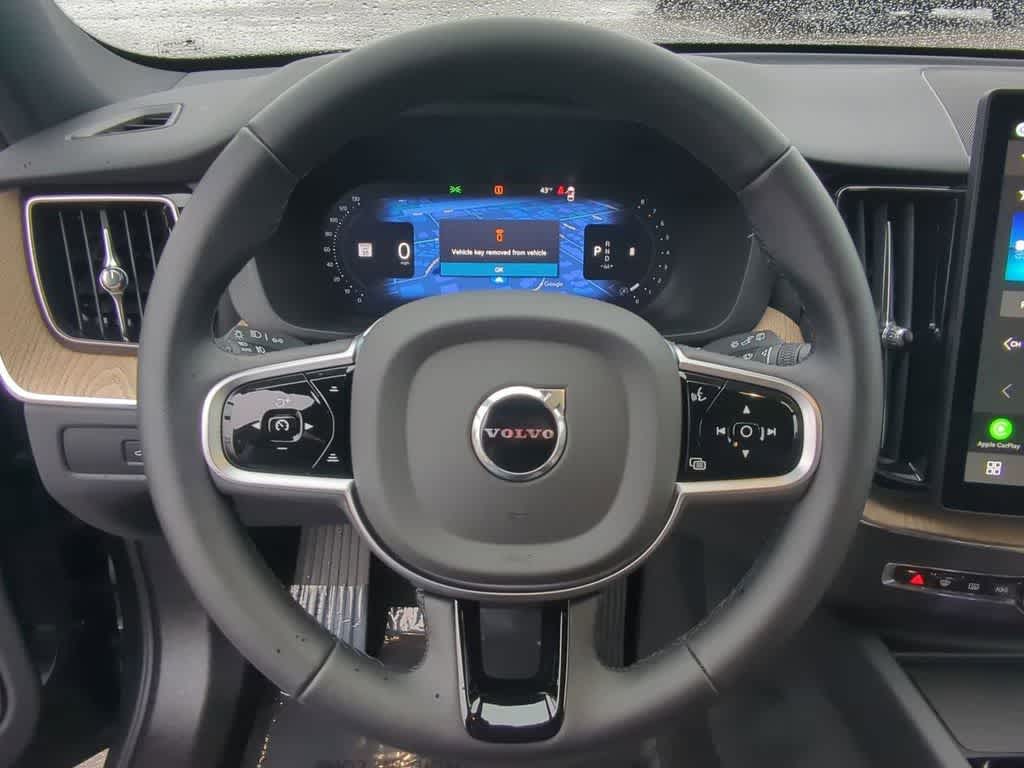 Thumbnail: 2026 Volvo XC60 - 21