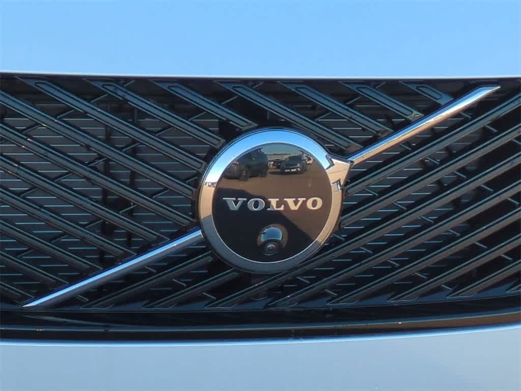 Thumbnail: 2026 Volvo XC90 - 10
