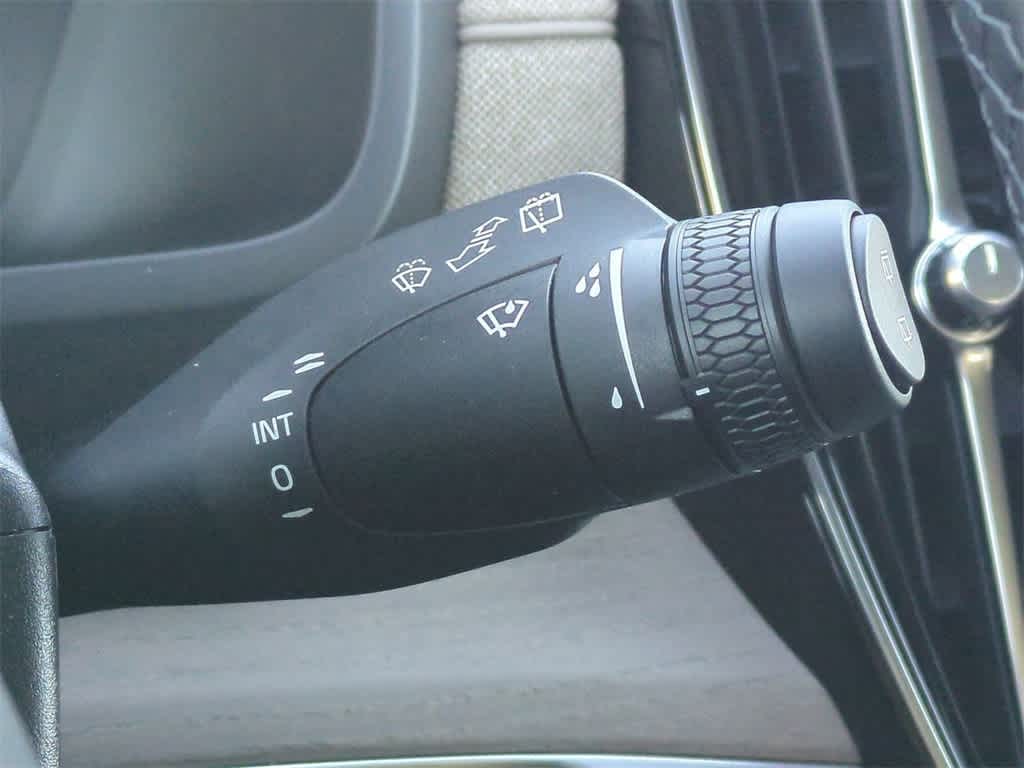 Thumbnail: 2026 Volvo XC90 - 25