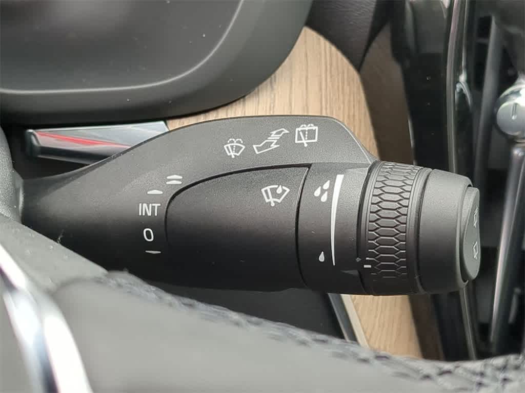 Thumbnail: 2026 Volvo XC60 - 24