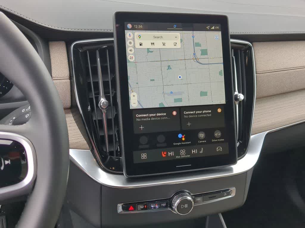 Thumbnail: 2026 Volvo XC90 - 28