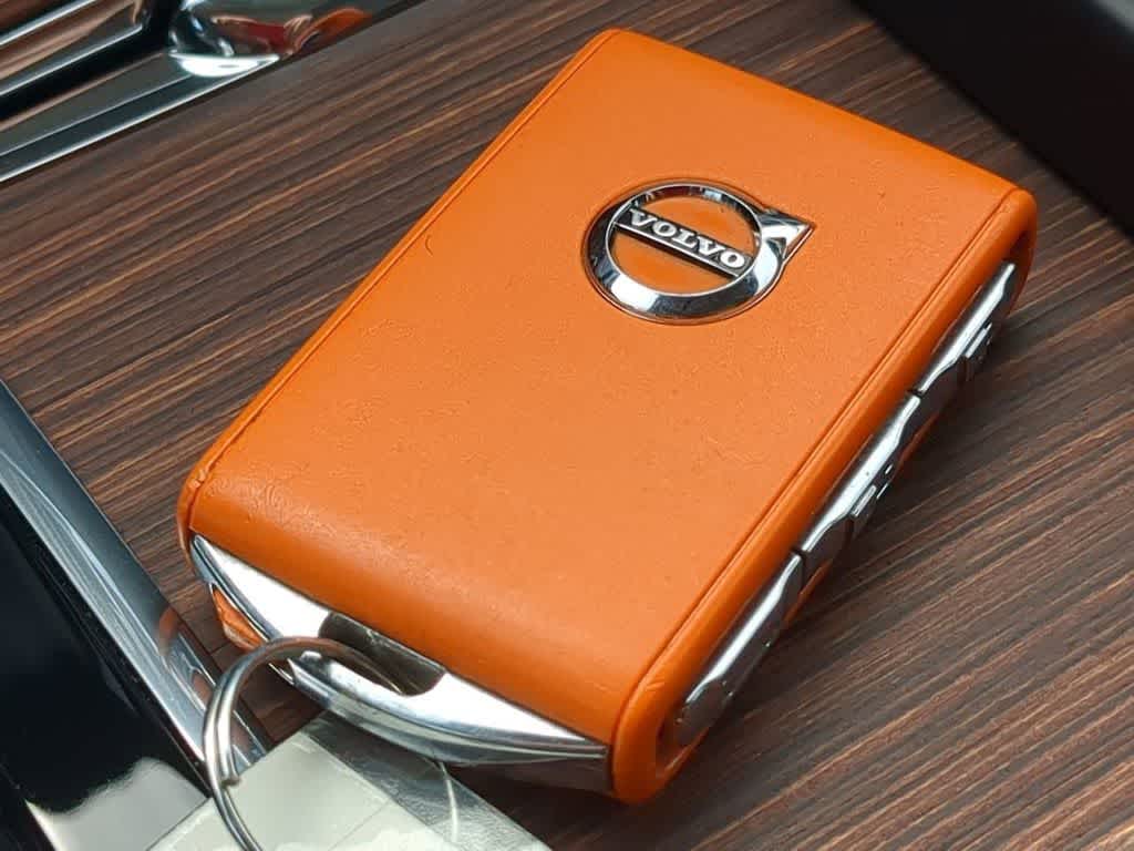 Thumbnail: 2023 Volvo S60 - 34