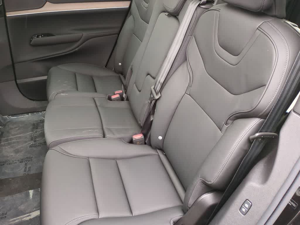 Thumbnail: 2025 Volvo EX90 - 19