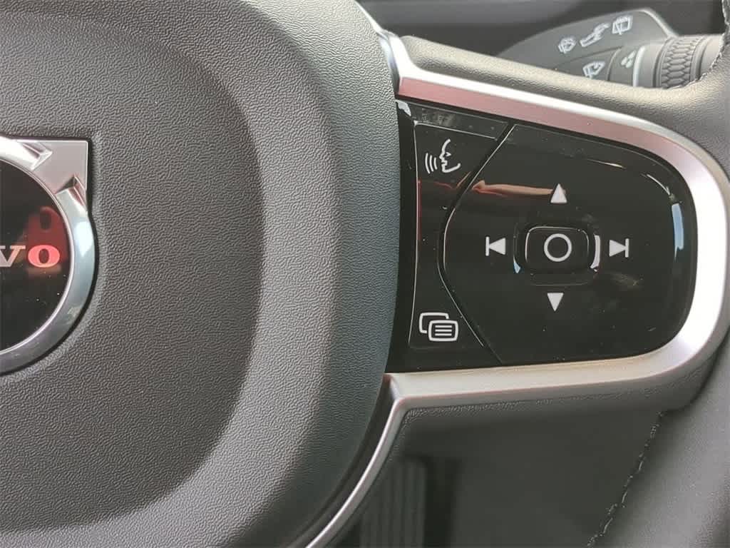 Thumbnail: 2026 Volvo XC90 - 23