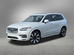 2025 Volvo XC90 plug-in hybrid T8 Plus 6-Seater I-4 cyl All-Wheel Drive