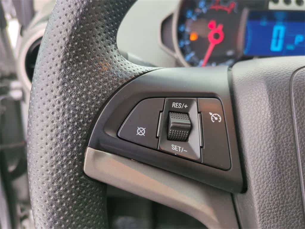 Thumbnail: 2013 Chevrolet Sonic - 15