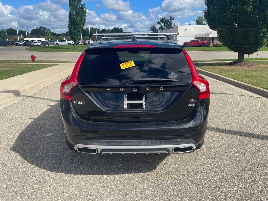 Thumbnail: 2018 Volvo S60 - 4