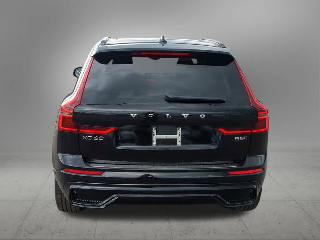 Thumbnail: 2026 Volvo XC60 - 5