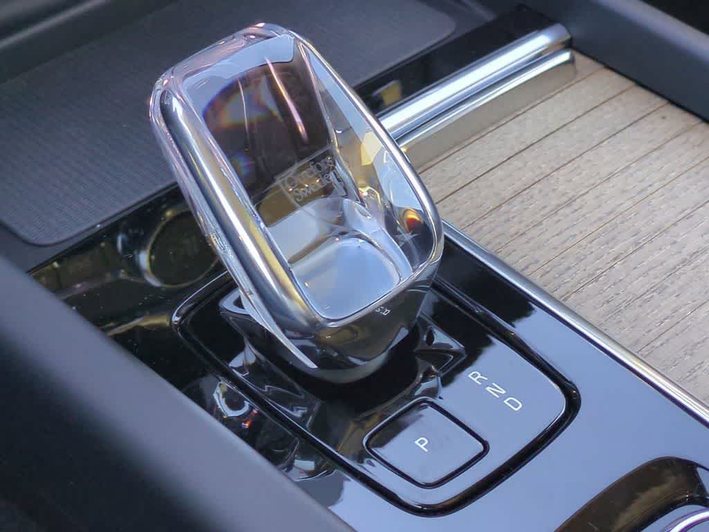 Thumbnail: 2026 Volvo XC60 - 31