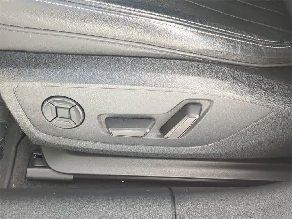 Thumbnail: 2021 Audi A6 - 9