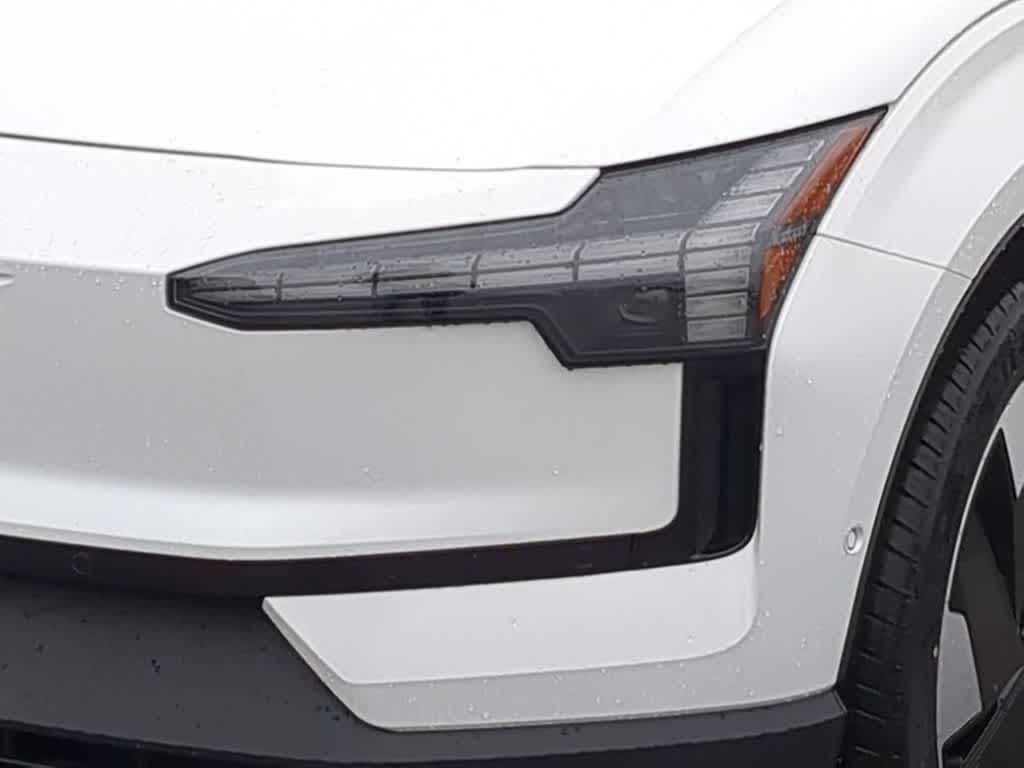 Thumbnail: 2026 Volvo EX30 - 10