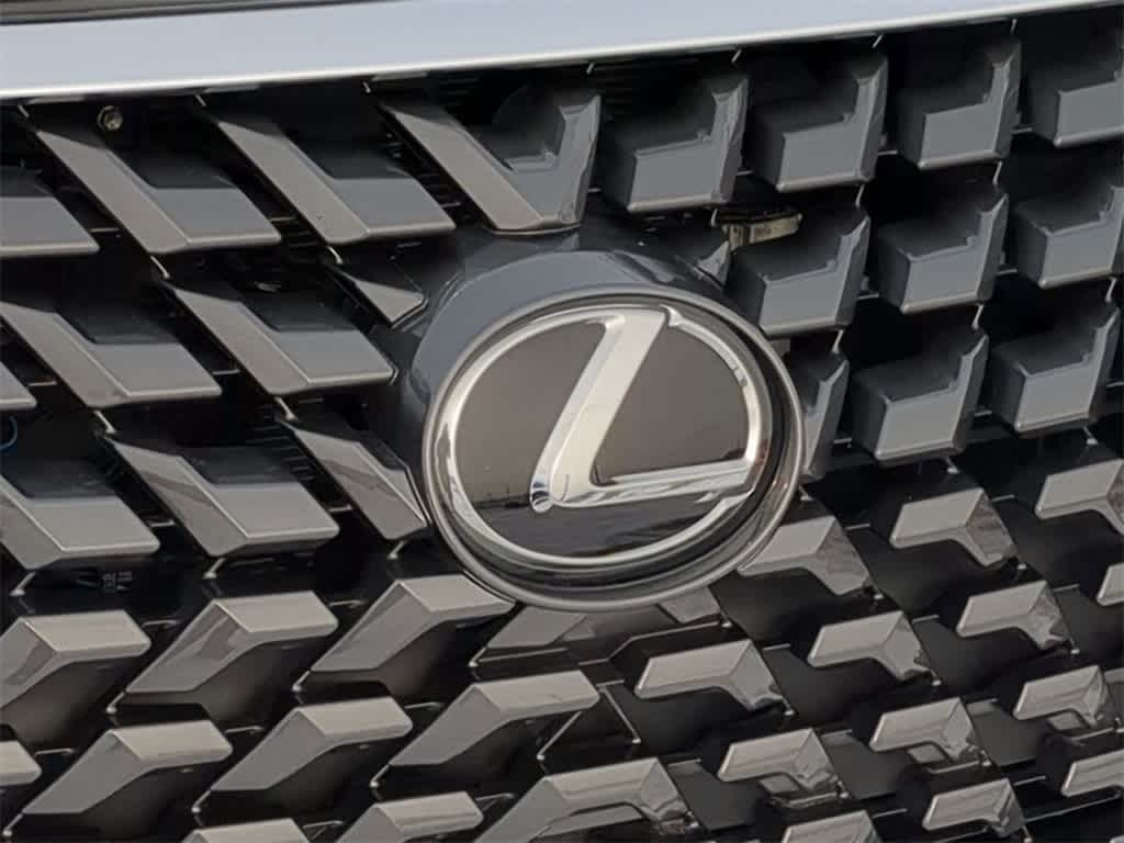 Thumbnail: 2023 Lexus GX - 11