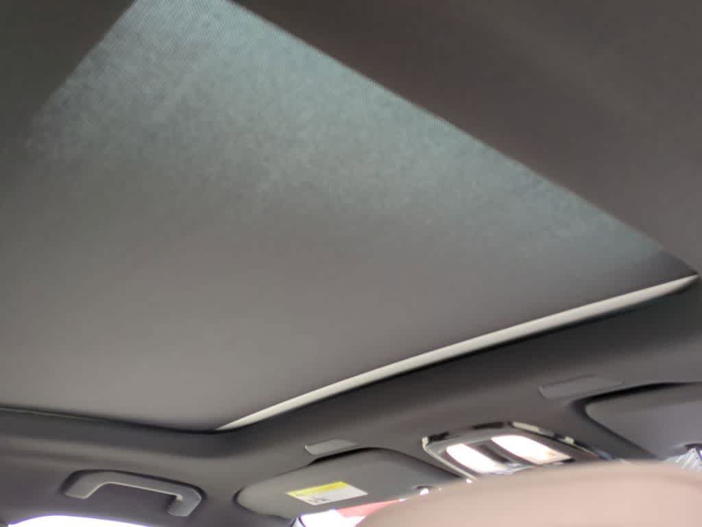 Thumbnail: 2026 Volvo XC60 - 21