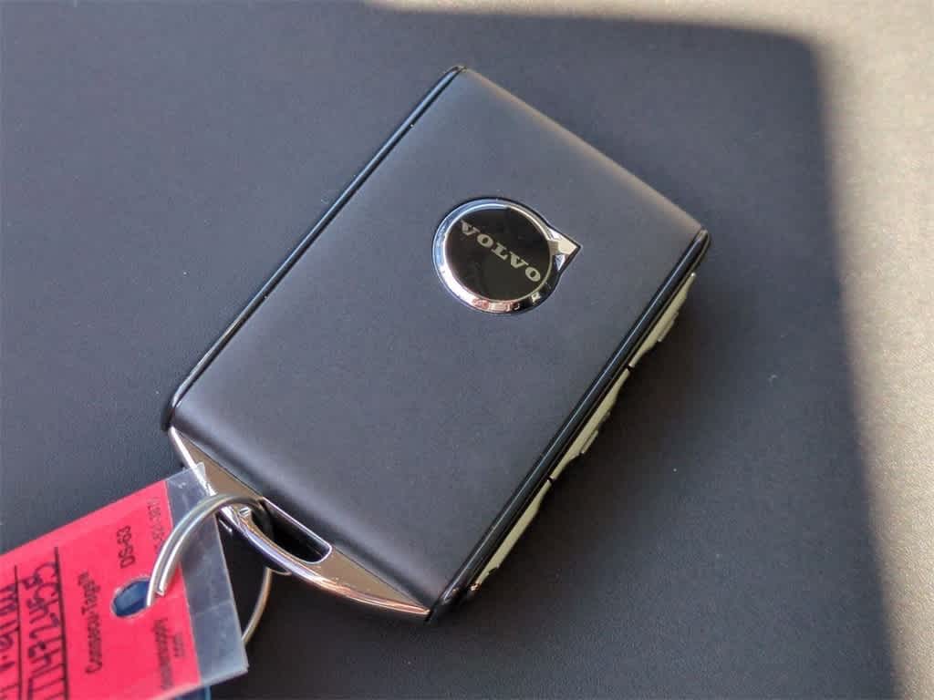 Thumbnail: 2026 Volvo XC90 - 26