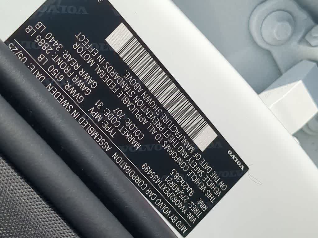 Thumbnail: 2026 Volvo XC90 - 32