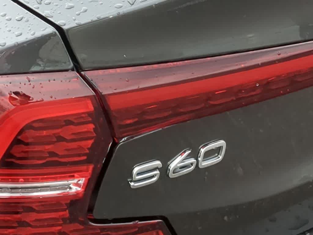 Thumbnail: 2025 Volvo S60 - 12