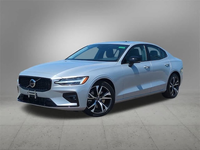 Used 2025 Volvo S60 B5 Core Sedan in Troy, MI